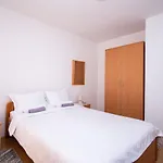Family Holiday Lucia Apartment Vodice