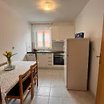 Family Holiday Lucia Apartment *