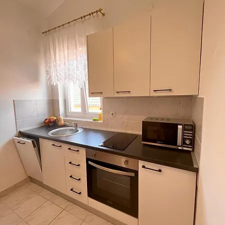 Διαμέρισμα Family Holiday Lucia Βόντιτσε