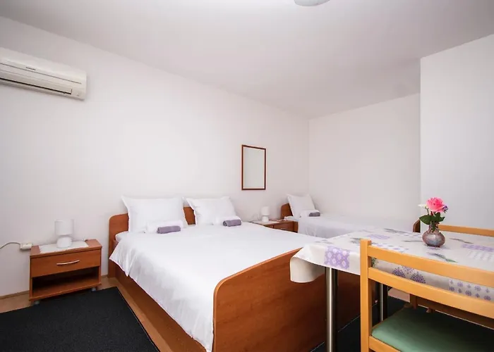 Family Holiday Lucia Apartmán *